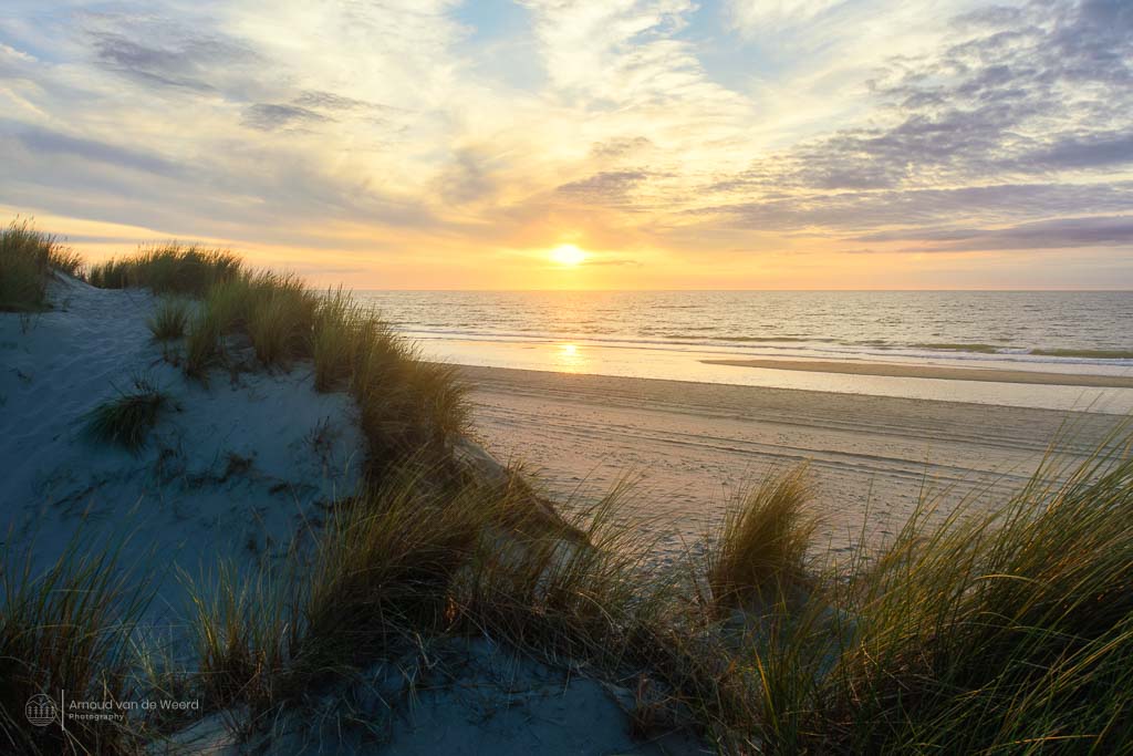 Genieten van Zon en Zee: Ontspannen Op Het Strand