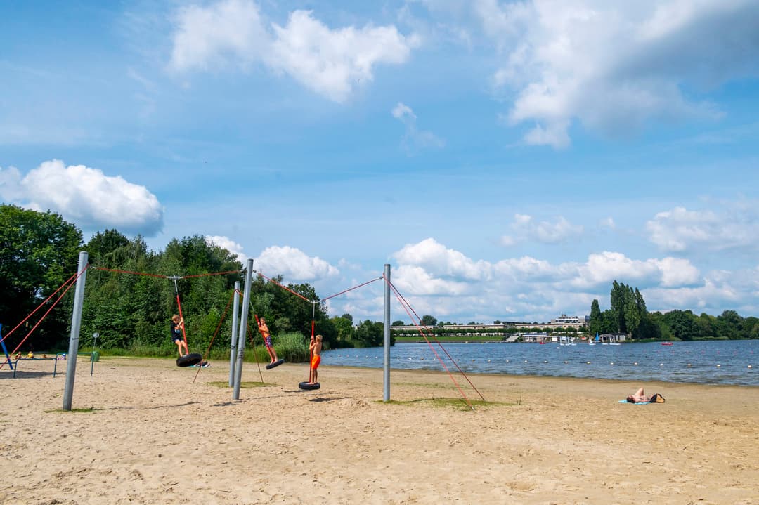 Ontdek de Natuurpracht van Bosch Duin Strand aan de Nederlandse Kust