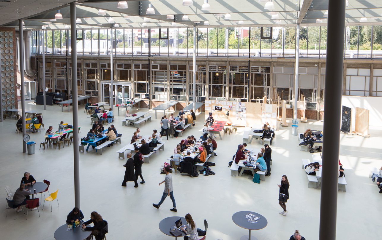 Hogeschool van de Kunsten: Waar Creativiteit en Talent Samenkomen